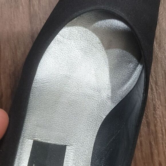 Stuart Weitzman Women's Vintage Style Ribbed Navy Blue Heels Size 7.5 AA - Picture 6 of 9